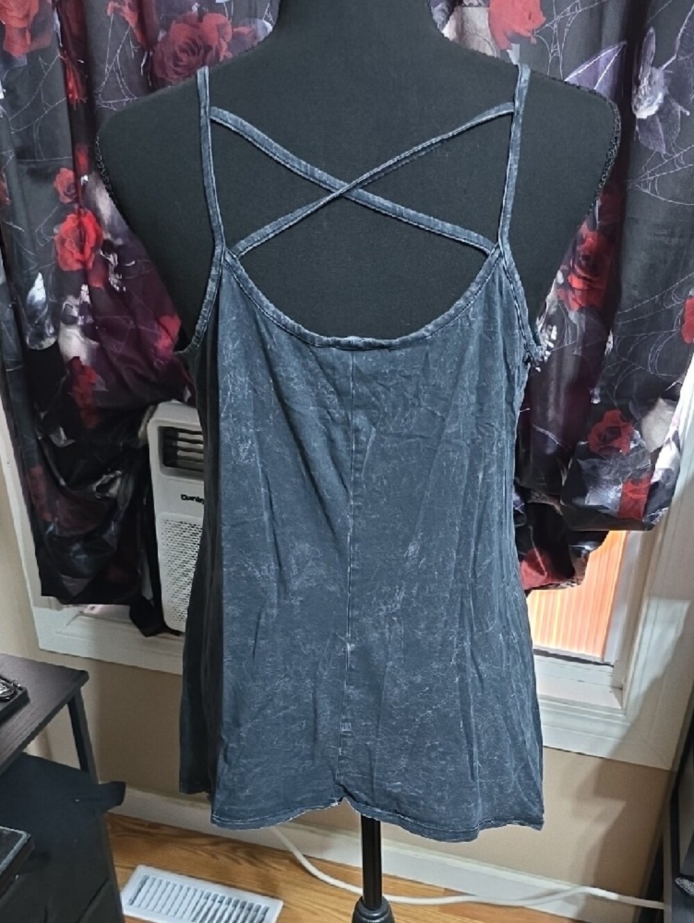 Midnihht Hour Washed Black Moon Graphic Spaghetti-Strap Camisole Top - Picture 3 of 7